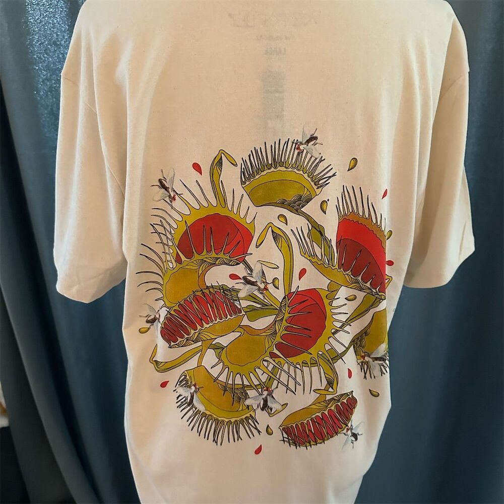 Vox Populi Men's "Trap Life" Graphic T-Shirt White Standard Size L